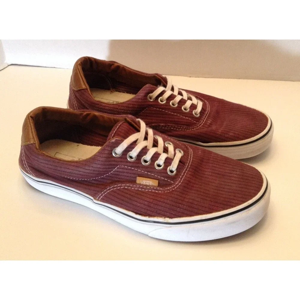 Vans Sneakers Mens 9 Burgundy Striped Canvas Low Top Lace Skate Retro Old Skool